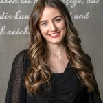 Portrait vonNaemi Möckli